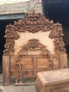 Imperial Floral Crown Bed