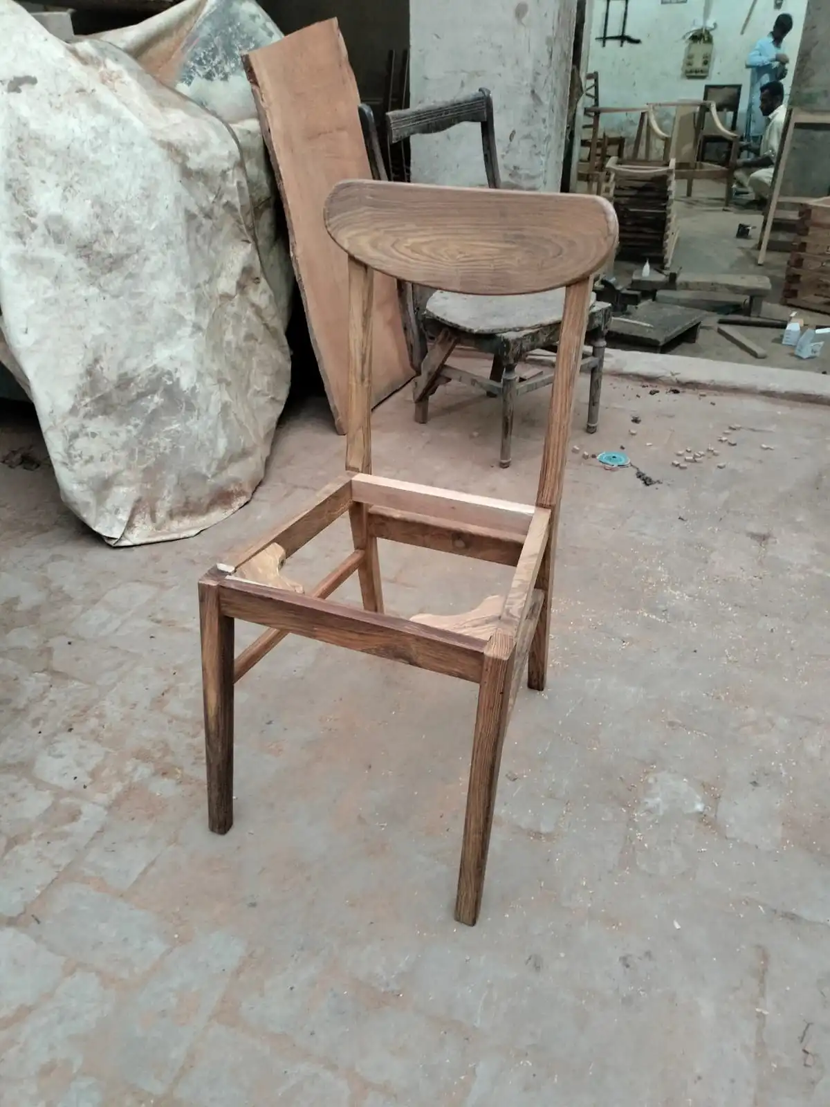 Modern Frame Dining Chair